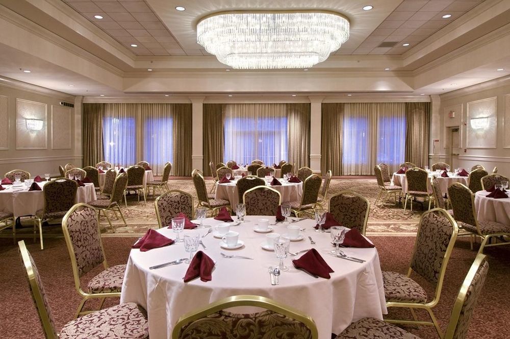 Doubletree By Hilton Akron Fairlawn Restaurante foto