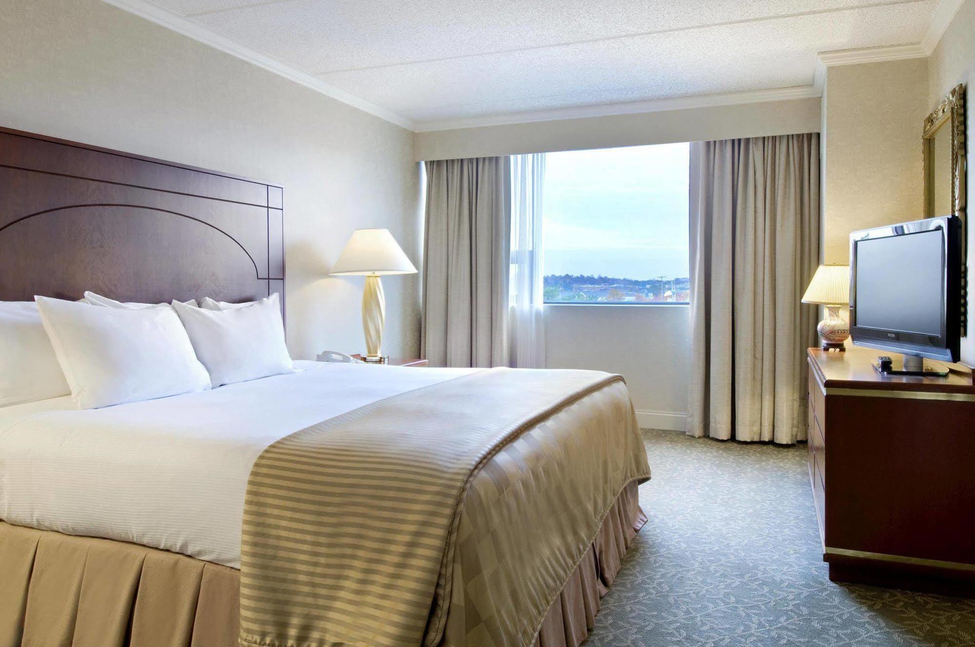 Doubletree By Hilton Akron Fairlawn Habitación foto